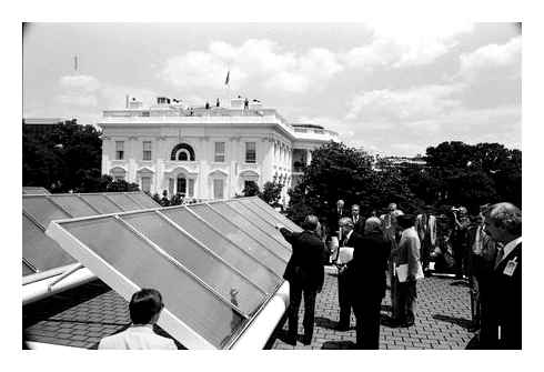 does, white, house, solar, panels, roof